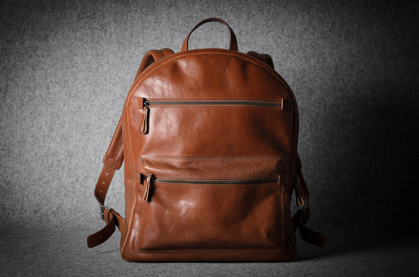 A fully functional backpack. Classic style.