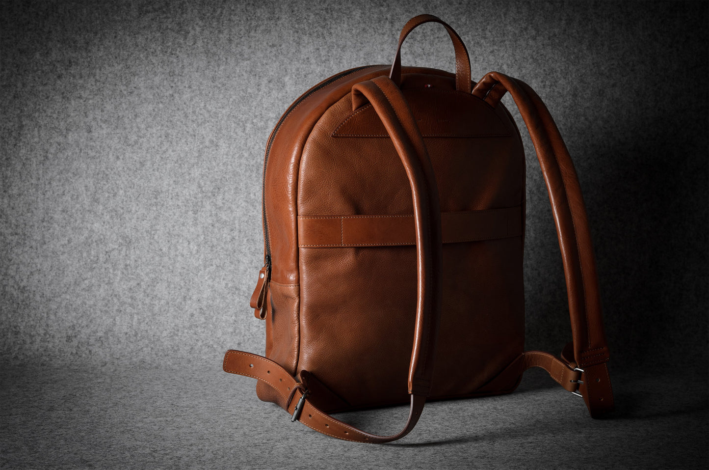 A fully functional backpack. Classic style.