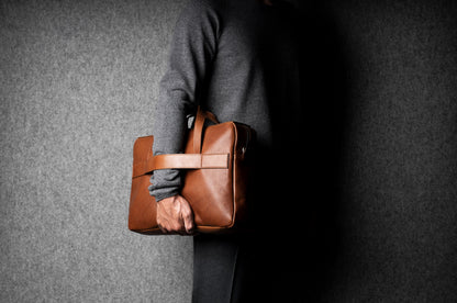 Long-distance travel briefcase. Classic model
