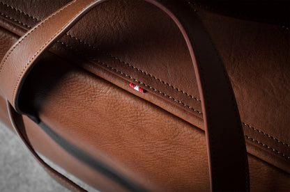 Long-distance travel briefcase. Classic model
