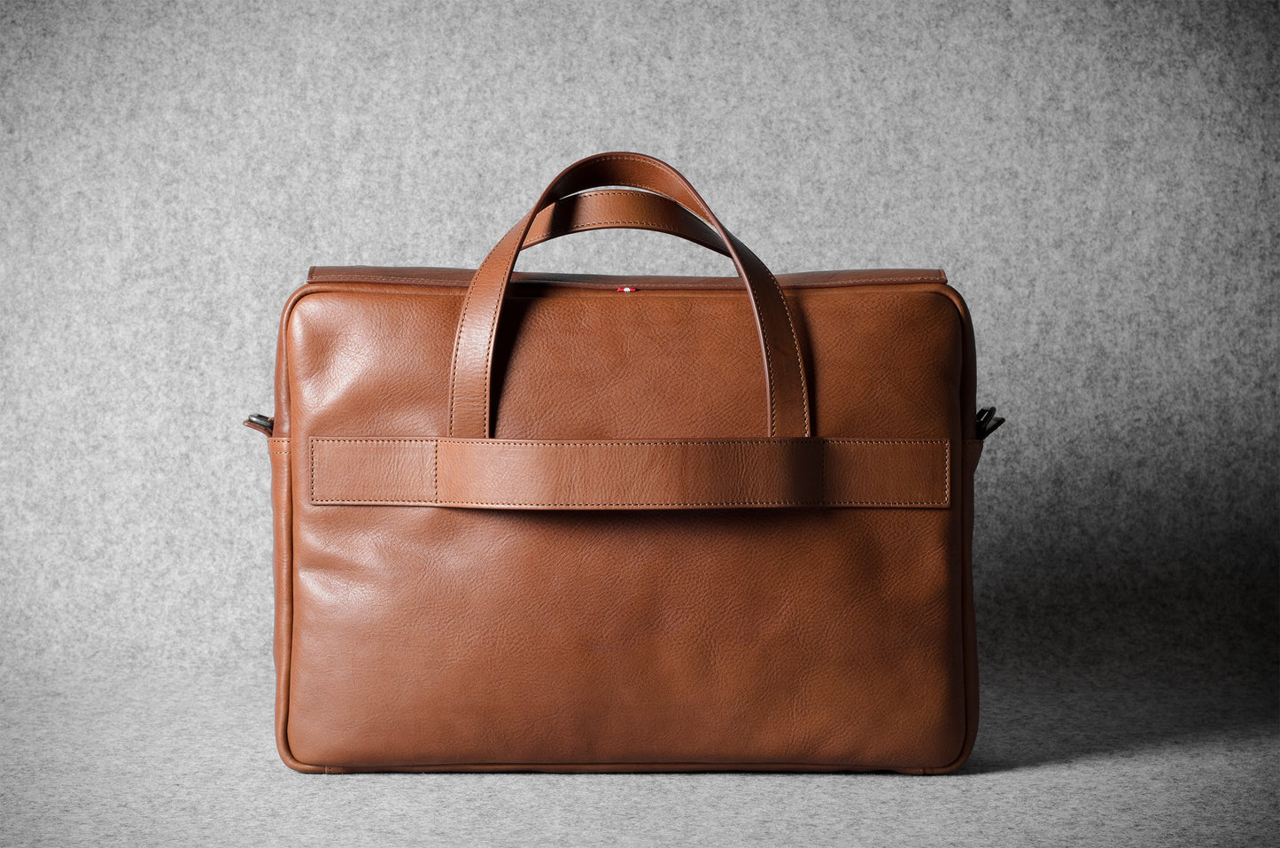Long-distance travel briefcase. Classic model